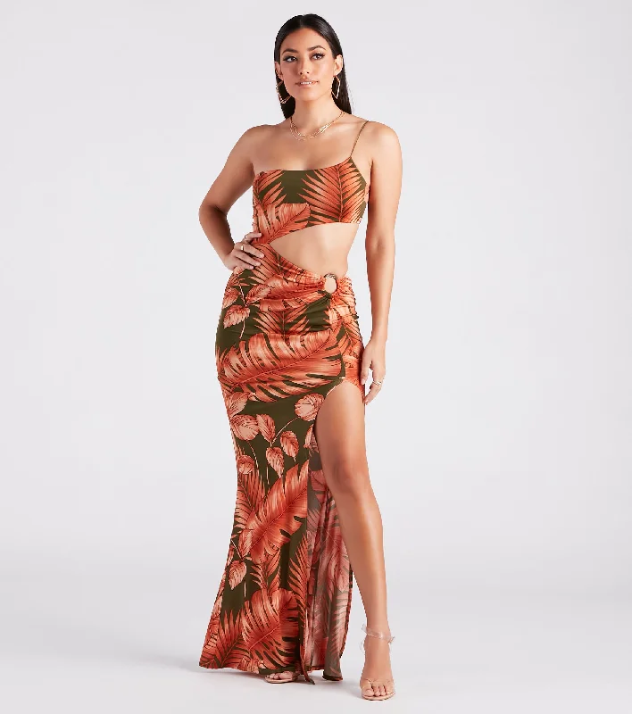 Dresses with Sequined Hearts and Ruffled Hem and Satin and Lace Combo for Ladies' Romantic and Feminine LookSunkissed Beauty Tropical Print Cutout Maxi Dress Dresses with Sequined Hearts and Ruffled Hem and Satin and Lace Combo for Ladies' Romantic and Feminine LookSunkissed Beauty Tropical Print Cutout Maxi Dress