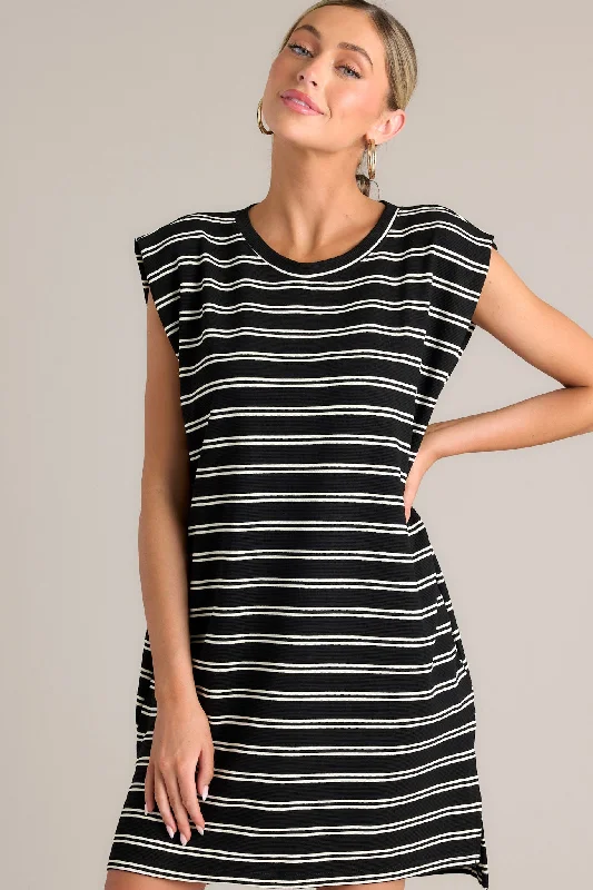 Dresses with Embroidered Floral Patterns and Tassel Hem for Ladies' Bohemian and Feminine LookVintage Voyage Black Stripe Cap Sleeve Mini Dress Dresses with Embroidered Floral Patterns and Tassel Hem for Ladies' Bohemian and Feminine LookVintage Voyage Black Stripe Cap Sleeve Mini Dress