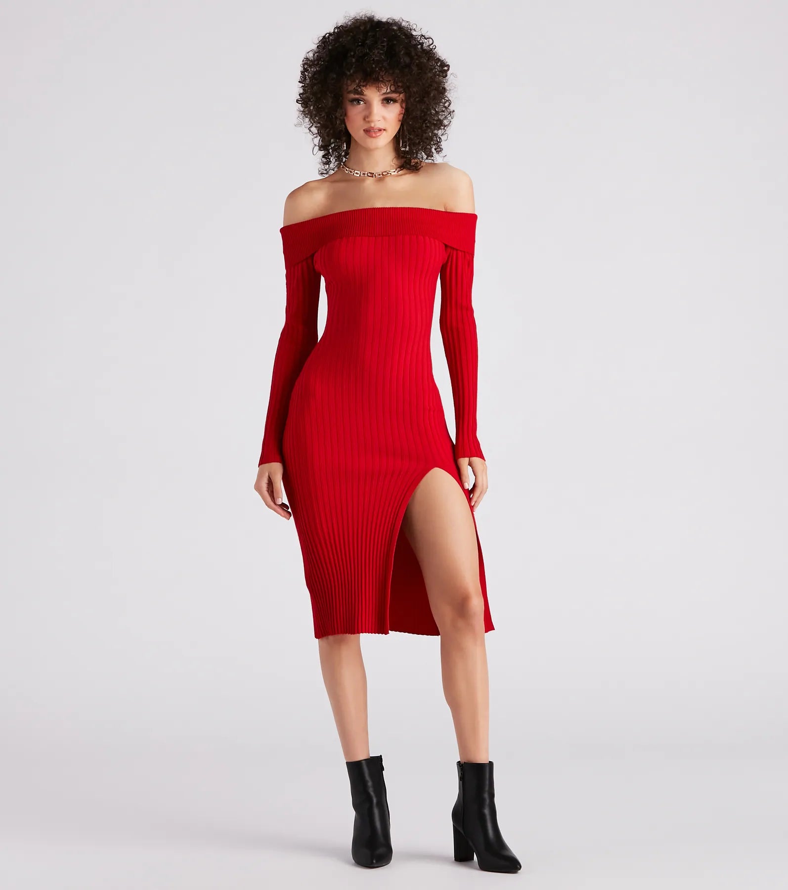 Dresses with Satin Trimmed Collar for Ladies' Classic LookWinter Chic Off-The-Shoulder Sweater Dress
