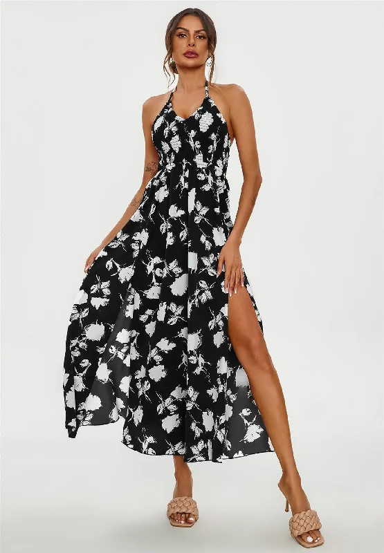 Maxi Dresses with Geometric Patterns for a Modern TwistFloral Print Tie Halterneck Back Detail Maxi Dress In Black Maxi Dresses with Geometric Patterns for a Modern TwistFloral Print Tie Halterneck Back Detail Maxi Dress In Black