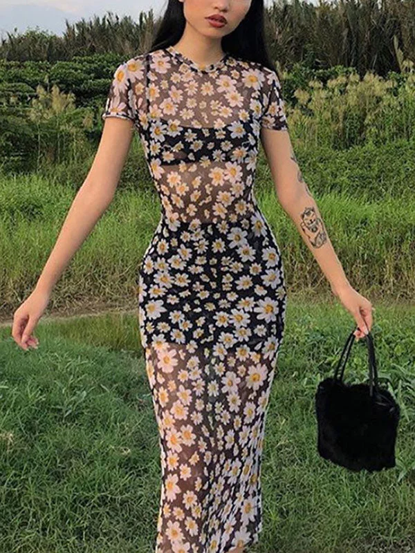 Sporty - Inspired Maxi Dresses for Active LifestylesDaisy Print Mesh Maxi Dress