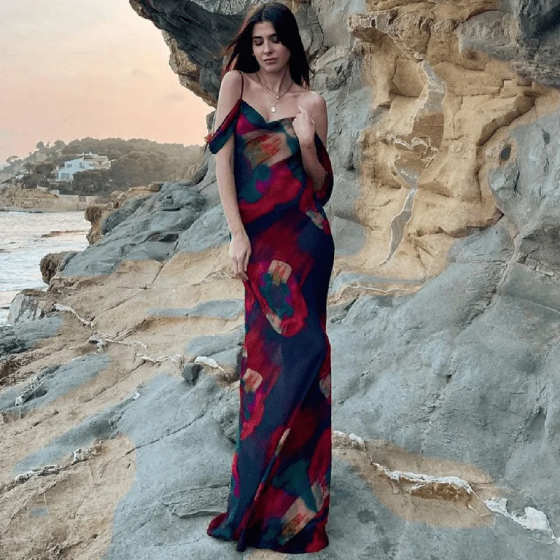 Maxi Dresses with Sequined and Beaded Embellishments for a Lavish LookVintage Print Cowl Neck Cold Shoulder Vacation Maxi Dress - Red Maxi Dresses with Sequined and Beaded Embellishments for a Lavish LookVintage Print Cowl Neck Cold Shoulder Vacation Maxi Dress - Red