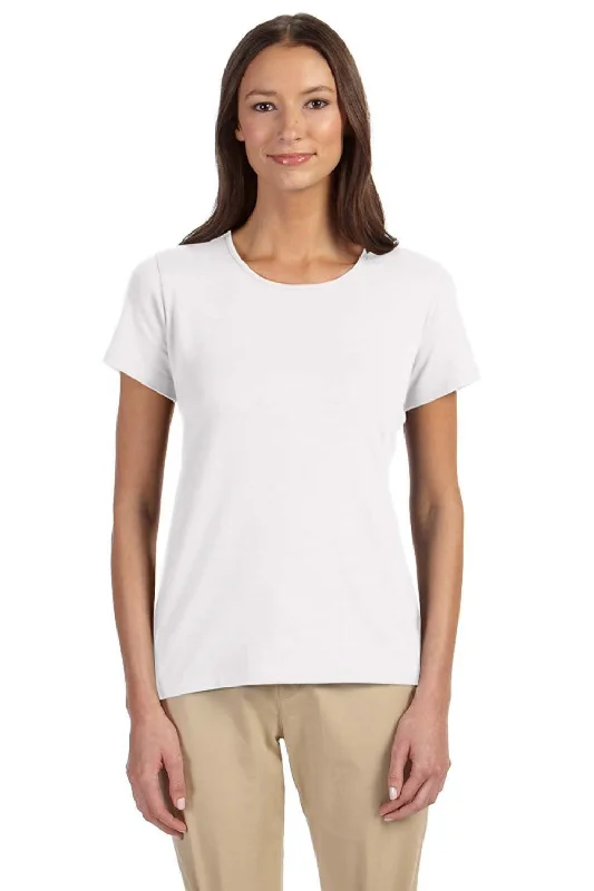 Scoop neck women's T - shirt for a casual lookDevon & Jones Womens Perfect Fit Short Sleeve Crewneck T-Shirt - White Scoop neck women's T - shirt for a casual lookDevon & Jones Womens Perfect Fit Short Sleeve Crewneck T-Shirt - White