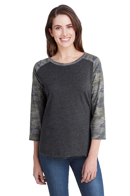 Fuzzy women's T - shirt with a hoodLAT Womens Fine Jersey 3/4 Sleeve Crewneck T-Shirt - Vintage Smoke Grey/Camo Fuzzy women's T - shirt with a hoodLAT Womens Fine Jersey 3/4 Sleeve Crewneck T-Shirt - Vintage Smoke Grey/Camo
