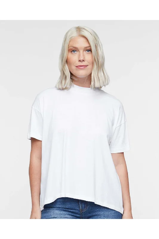 Chunky ribbed women's T - shirt for a textured lookLAT Womens Hi-Lo Short Sleeve Crewneck T-Shirt - White - NEW Chunky ribbed women's T - shirt for a textured lookLAT Womens Hi-Lo Short Sleeve Crewneck T-Shirt - White - NEW