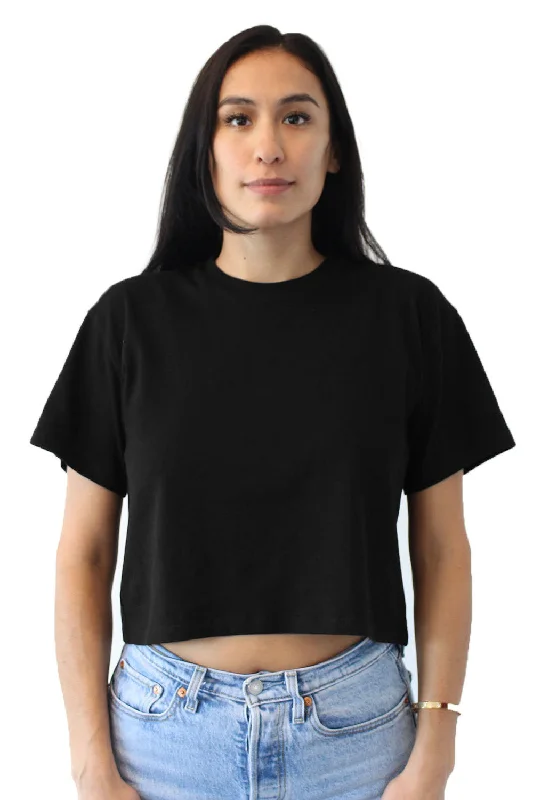 Oversized women's T - shirt with a slouchy fitNext Level Womens Ideal Crop Short Sleeve Crewneck T-Shirt - Black Oversized women's T - shirt with a slouchy fitNext Level Womens Ideal Crop Short Sleeve Crewneck T-Shirt - Black