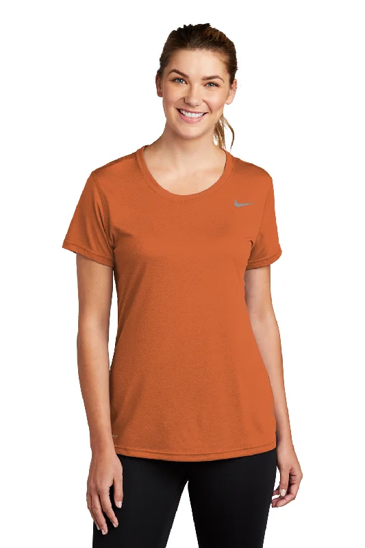 Women's T - shirt with a patch pocketNike Womens Legend Dri-Fit Moisture Wicking Short Sleeve Crewneck T-Shirt - Desert Orange Women's T - shirt with a patch pocketNike Womens Legend Dri-Fit Moisture Wicking Short Sleeve Crewneck T-Shirt - Desert Orange