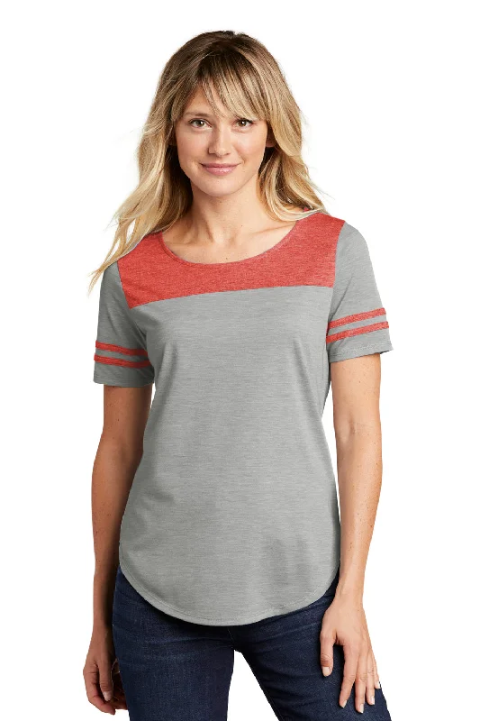Oversized women's T - shirt with a slouchy fitSport-Tek Womens Fan Moisture Wicking Short Sleeve Crewneck T-Shirt - Heather Light Grey/Heather True Red Oversized women's T - shirt with a slouchy fitSport-Tek Womens Fan Moisture Wicking Short Sleeve Crewneck T-Shirt - Heather Light Grey/Heather True Red
