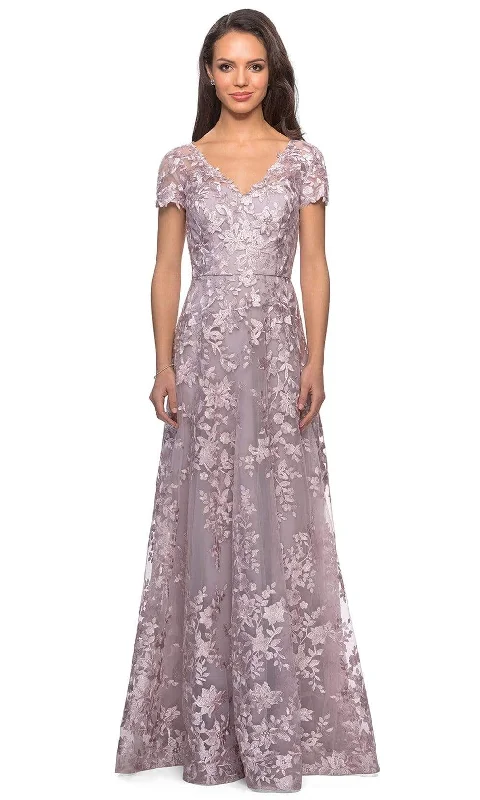 "Shirt dresses for women for a smart - casual style"La Femme - 27870 Short Sleeve Lace Overlaid A-Line Dress "Shirt dresses for women for a smart - casual style"La Femme - 27870 Short Sleeve Lace Overlaid A-Line Dress