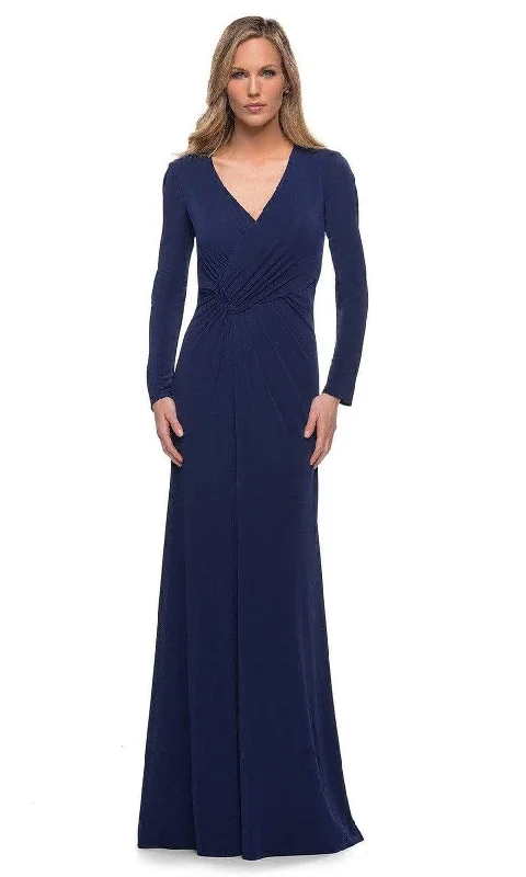 "Graduation dresses for women to celebrate in style"La Femme - 29535 V-Neck Mother of the Bride Sheath Dress "Graduation dresses for women to celebrate in style"La Femme - 29535 V-Neck Mother of the Bride Sheath Dress