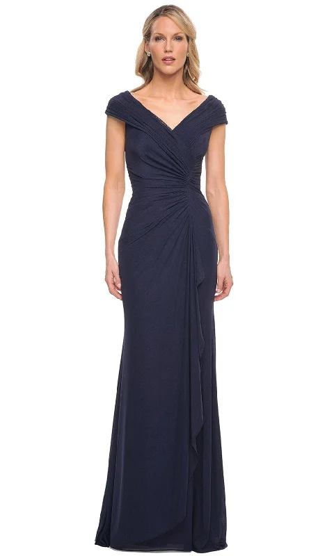 "T - shirt dresses for women for ultimate comfort"La Femme 29996 - V Neckline Ruching Mother of the Bride Gown "T - shirt dresses for women for ultimate comfort"La Femme 29996 - V Neckline Ruching Mother of the Bride Gown