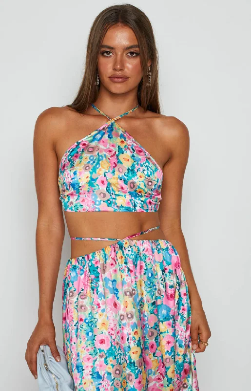 "Mini dresses for women for a youthful and trendy look"Spring Bouquet Floral Halter Top "Mini dresses for women for a youthful and trendy look"Spring Bouquet Floral Halter Top